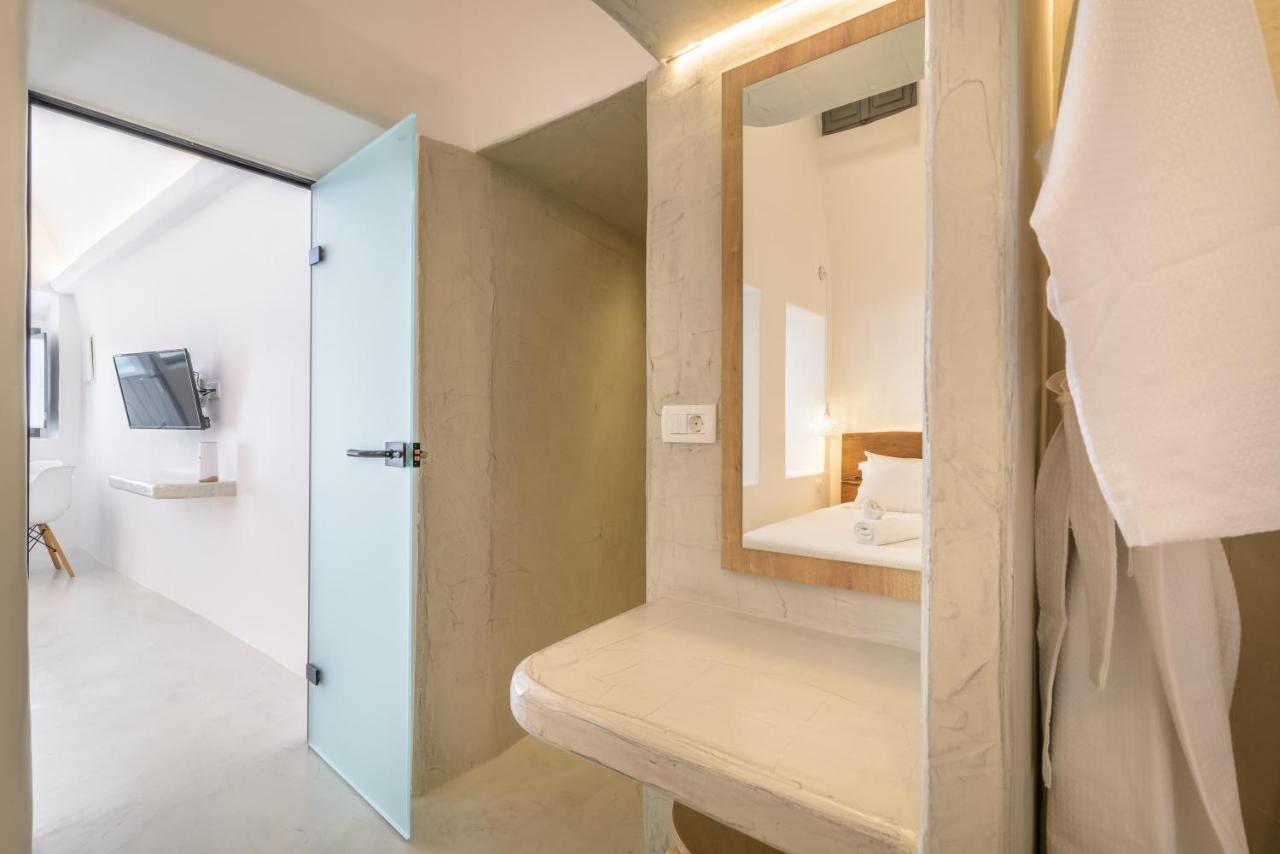 Anila Suites Fira  Exterior photo